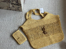 Load image into Gallery viewer, YSK407 Icare in Raffia /  18.1&quot; X 16.9&quot; X 2&quot;
