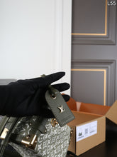 Load image into Gallery viewer, LB1591 LV Side Trunk / Olive Green Jacquard / 23×16cm
