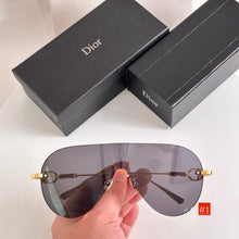 Load image into Gallery viewer, JW968 CD Chain M1U / 100% UVA/UVB protection

