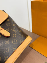 Load image into Gallery viewer, LB1595 LV Palm Springs PM / Monogram Canvas Backpack / S:23 x 17 cm / L:32 x 24 cm
