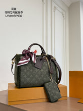 Load image into Gallery viewer, LB1596 LV Speedy P24 30 / Monogram Canvas Pillow Bag / 30×21cm
