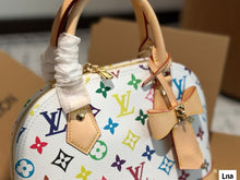 Load image into Gallery viewer, LB1205 LV x TM Alma BB / 9.3 x 6.9 x 4.5 inches
