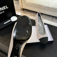 Load image into Gallery viewer, SE1630 Chanel Heels 85mm/ Size5-10
