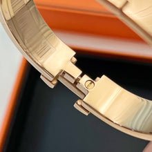 Load image into Gallery viewer, JW801 H Bracelet
