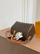 Load image into Gallery viewer, LB1599 LV Speedy P24 30 / 30×21cm
