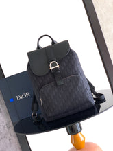 Load image into Gallery viewer, DR659 Dior Saddle Heritage Flap Backpack / HIGHEST QUALITY VERSION / 31×42×15cm
