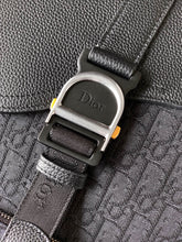 Load image into Gallery viewer, DR659 Dior Saddle Heritage Flap Backpack / HIGHEST QUALITY VERSION / 31×42×15cm
