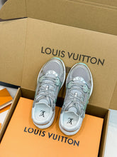 Load image into Gallery viewer, SE1636 LV Olympia Sneaker / Size5-11
