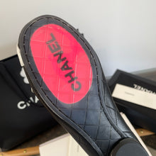 Load image into Gallery viewer, SE1638 Chanel Ballet Flats / Size5-11
