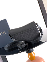 Load image into Gallery viewer, DR664 Dior Saddle 2-in-1 Bag / HIGHEST QUALITY VERSION / 26×17×5cm
