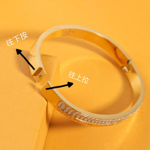 JW769 LB Bracelet