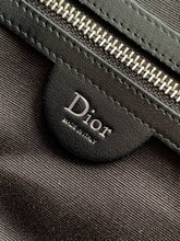 Load image into Gallery viewer, DR666 Dior Jett Mini Messenger Bag / HIGHEST QUALITY VERSION / 20×15×7.5cm
