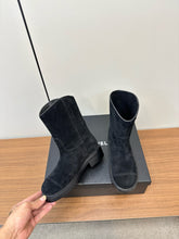 Load image into Gallery viewer, SE1452 CC Short Boots / Size5-10
