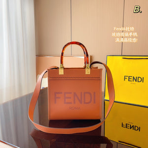 FF184 Fendi Sunshine Small / 9x4.3x8.6inch