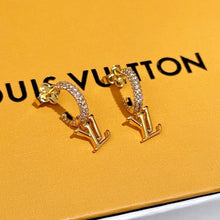 Load image into Gallery viewer, JW867 LB Earring
