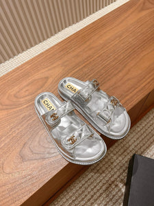 SE1647 Chanel Mules / Size5-9