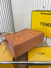 Load image into Gallery viewer, FF211 Fendi Sunshine Medium / 13.7x12.2x6.7inch
