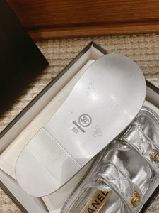 SE1647 Chanel Mules / Size5-9