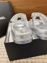 Load image into Gallery viewer, SE1647 Chanel Mules / Size5-9
