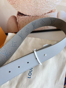 BL253  LV Taurillon 40mm Reversible Belt