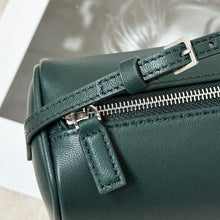 Load image into Gallery viewer, TR005 The Row 90s Pencil Clutch / HIGHEST QUALITY VERSION  / 19.5×10×8cm
