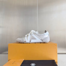 Load image into Gallery viewer, SE1640 LV Sneakerina / Size5-11
