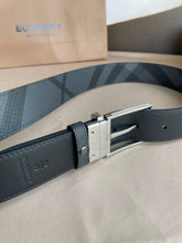 Load image into Gallery viewer, BL254 Burberry Check Belt 35mm
