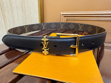 Load image into Gallery viewer, BL255 LV Flowergram 30mm Belt
