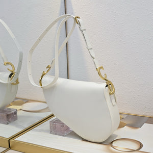 DR556 Medium Soft Saddle Bag with Strap /  9.5x8x3inches