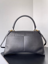 Load image into Gallery viewer, BCG059 Women&#39;s Hourglass Soft Medium Handbag / 15.3x9.8x5.9inch / HIGHEST QUALITY VERSION
