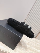 Load image into Gallery viewer, SE1772 Chanel Shearling Closed-Toe Mule Slides / Wool Upper / Sizes 5–11

