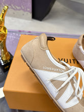 Load image into Gallery viewer, SE1643 LV Sneakerina / Size5-11
