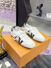 Load image into Gallery viewer, SE1641 LV Sneakerina / Size5-11
