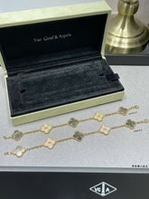 Load image into Gallery viewer, JW999 VCA Bracelet
