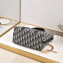 Load image into Gallery viewer, DR525 Weekender 25 / 12 x 7 x 4.5 inches
