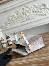 Load image into Gallery viewer, HM217 Hermes Kelly Mini / HIGHEST QUALITY VERSION  / 22 × 13 × 7 cm
