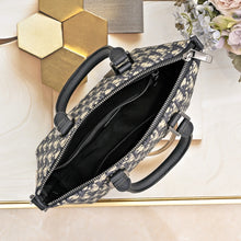 Load image into Gallery viewer, DR525 Weekender 25 / 12 x 7 x 4.5 inches
