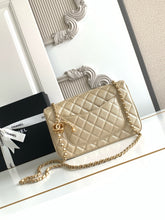 Load image into Gallery viewer, CC1186 Mini / Small Flap Bag / HIGHEST QUALITY VERSION
