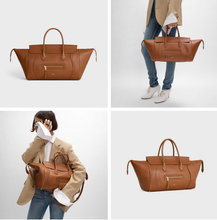 Load image into Gallery viewer, CL148 LUGGAGE IN SUPPLE SHINY LAMBSKIN / 14.2 x 8.7 x 6.3 IN / HIGHEST QUALITY VERSION
