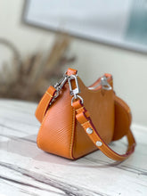 Load image into Gallery viewer, LB824 Marellini / HIGHEST QUALITY VERSION / 7.5 x 5.3 x 2.6
