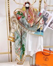 Load image into Gallery viewer, CLTH262 H Cashmere&amp;Silk shawl 140
