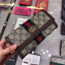 Load image into Gallery viewer, GC111  7.5x7.1inch
