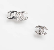 Load image into Gallery viewer, JW606 CC Earrings

