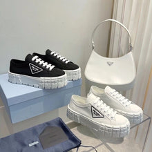 Load image into Gallery viewer, SE918 PD Double Wheel nylon gabardine sneakers/Size5-10
