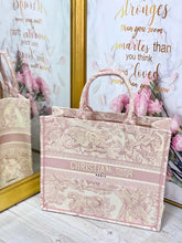 Load image into Gallery viewer, DR036 Large Book Tote Bag / HIGHEST QUALITY VERSION / S:14.4x11x6.9inch  L:16.3x13.8x7.1inch
