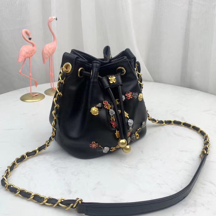 CC085  6.7x4.9x6.9inch