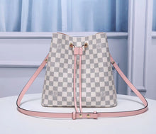 Load image into Gallery viewer, LB098   10.2x10.2x6.9inch
