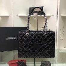 Load image into Gallery viewer, CC075 Smooth Sheepskin Leather 13x9.84x5.51inch
