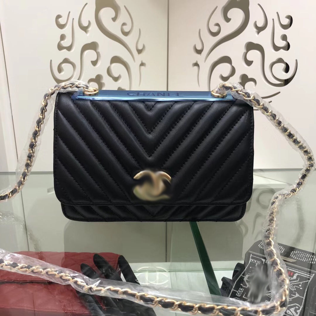 CC025     7.48x4.72x1.18