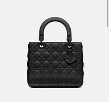 Load image into Gallery viewer, DR001     9.45x7.87x4.33inch
